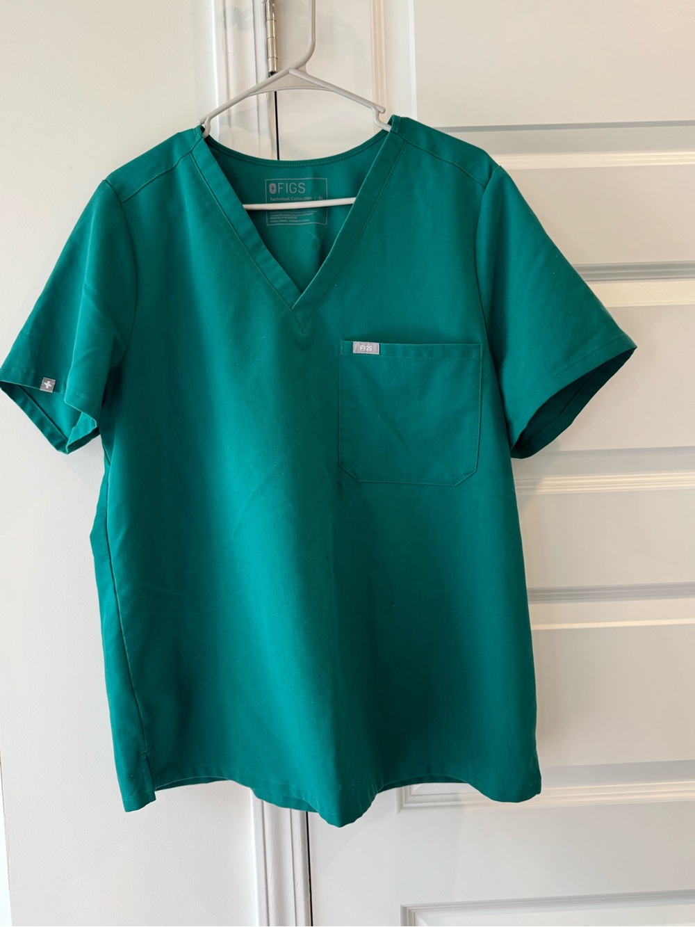 FIGS Hunter Green Caterina XL Scrub Top